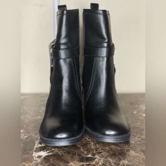 Liz Claiborne boots NWT size 7.5 - Picture 5 of 5